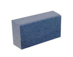 路側(cè)石產(chǎn)品中心 廣州市增城鴻葳建材廠，打造堅固耐用的城市建筑材料